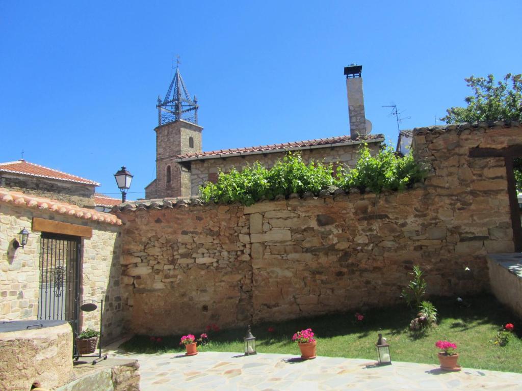 La Posada De Toribia Val De San Lorenzo Bagian luar foto