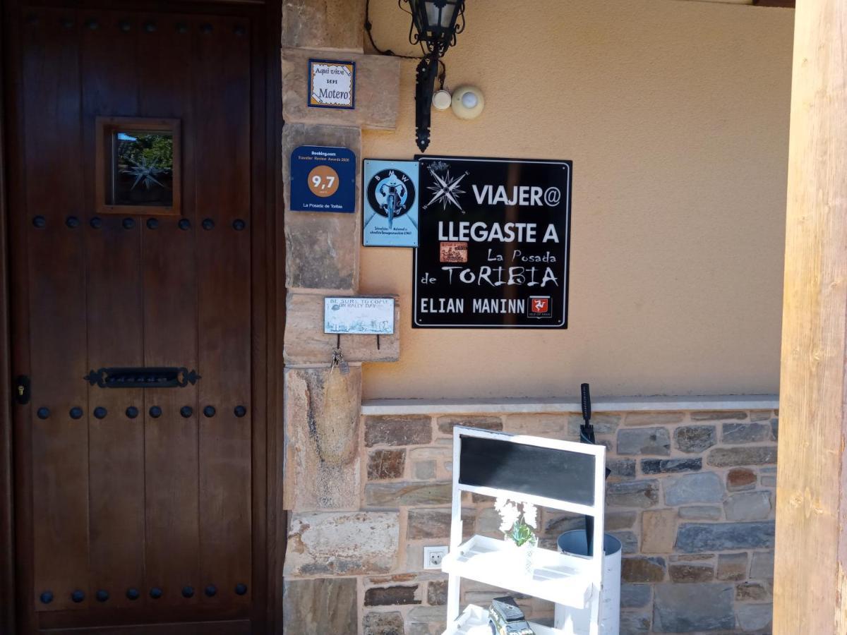 La Posada De Toribia Val De San Lorenzo Bagian luar foto